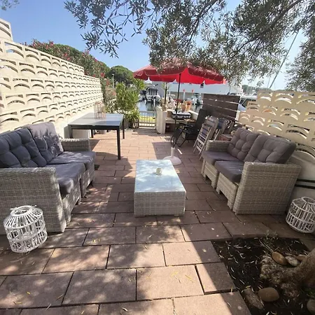 Villa Résidence Helios - Marina Avec Appontement à Port Camargue Mae-2873 Le Grau-du-Roi